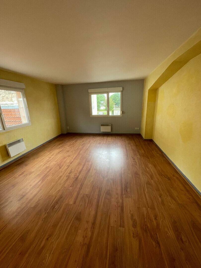 Appartement à louer, 63m², Arc-lès-Gray