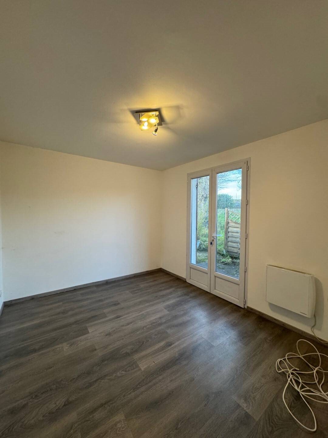 Maison à louer, 68m², Egriselles-le-Bocage