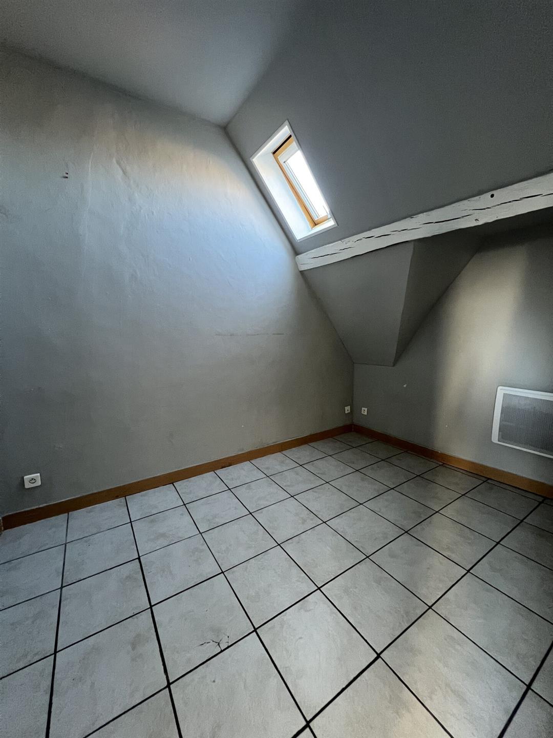 Appartement à vendre, 80m², Villeneuve-sur-Yonne