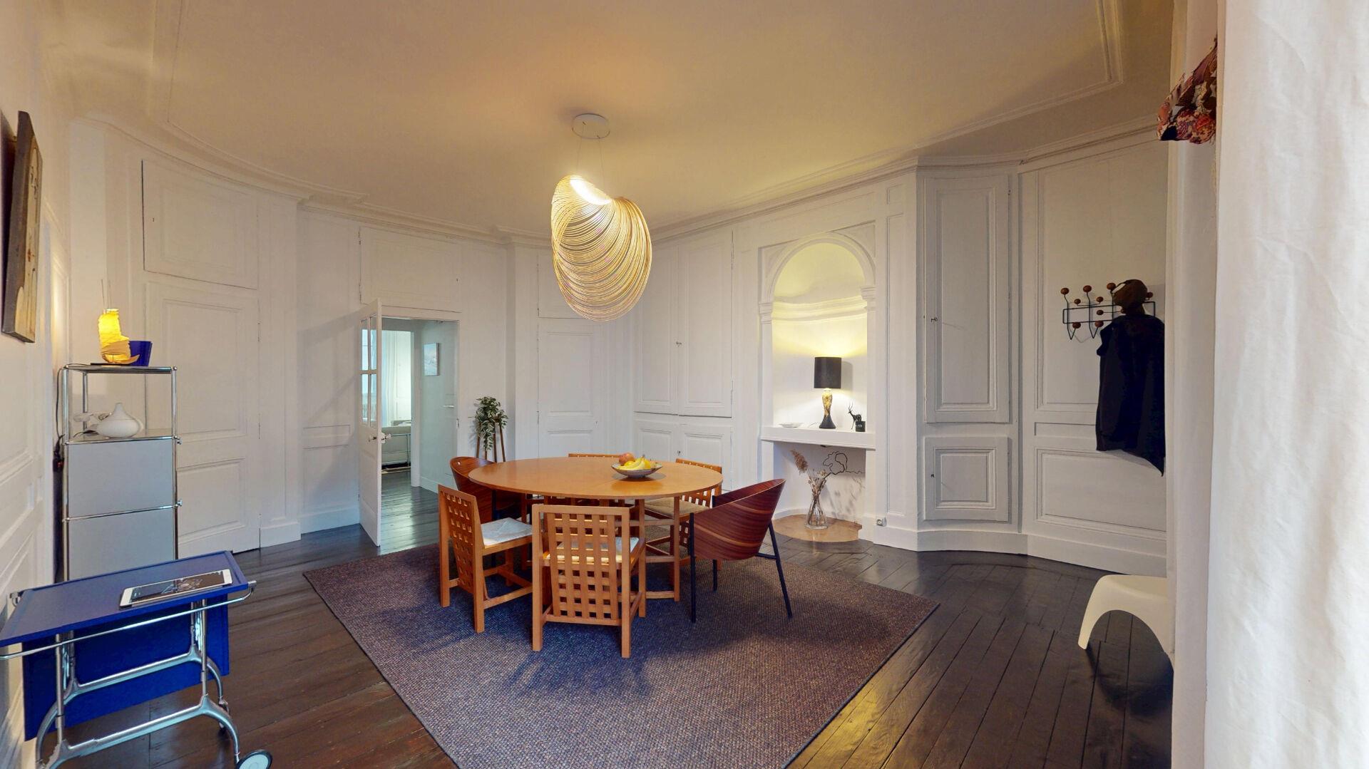 Appartement à vendre, 143m², Besançon