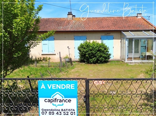 For sale near Bergerac Single storey 93m² with outbuilding - Land 1847m²