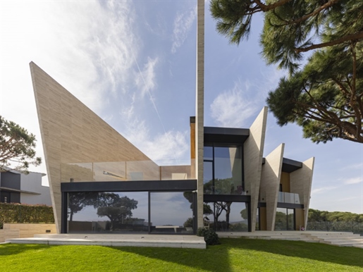 Espectacular Casa Moderna Con Piscina Y Vistas Al Mar