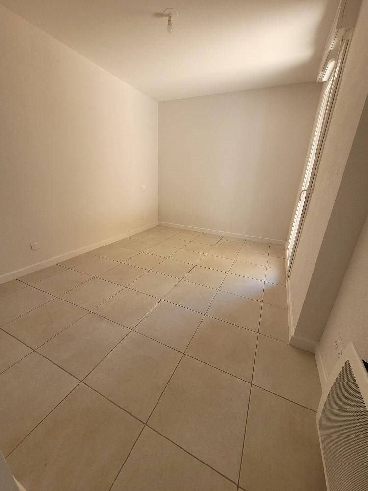 Appartement à louer, 39m², Pollestres