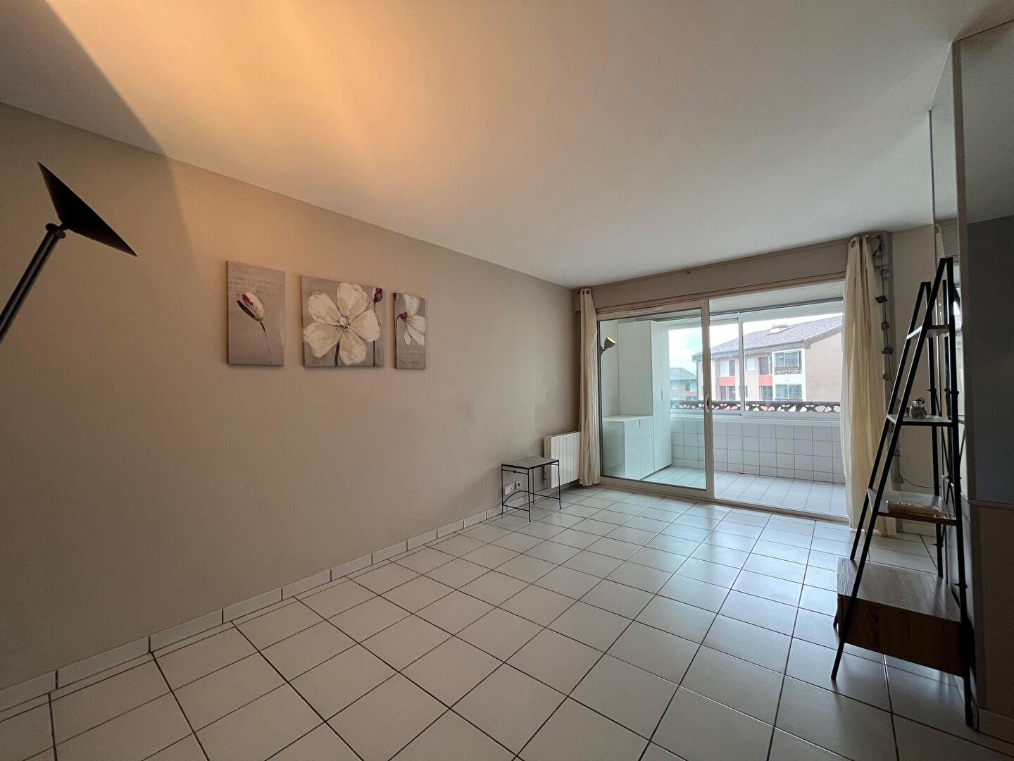 Maison à louer, 77m², Annecy