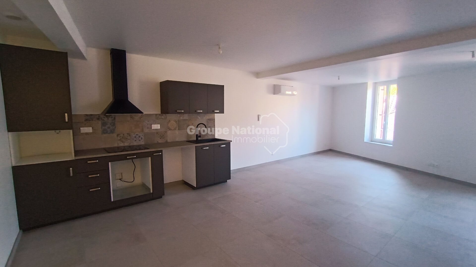 Maison à louer, 95m², Flassans-sur-Issole