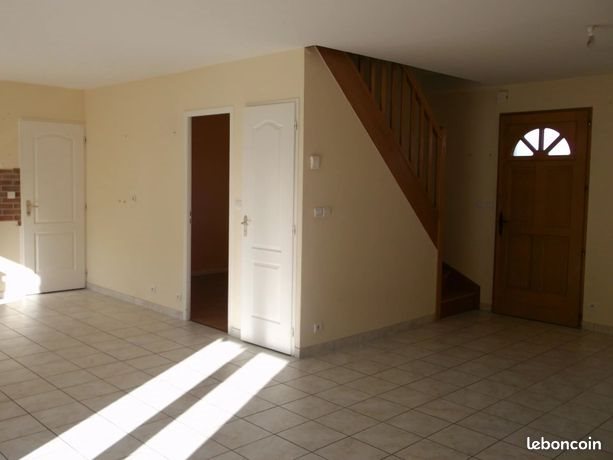 Maison à louer, 84m², Laniscourt