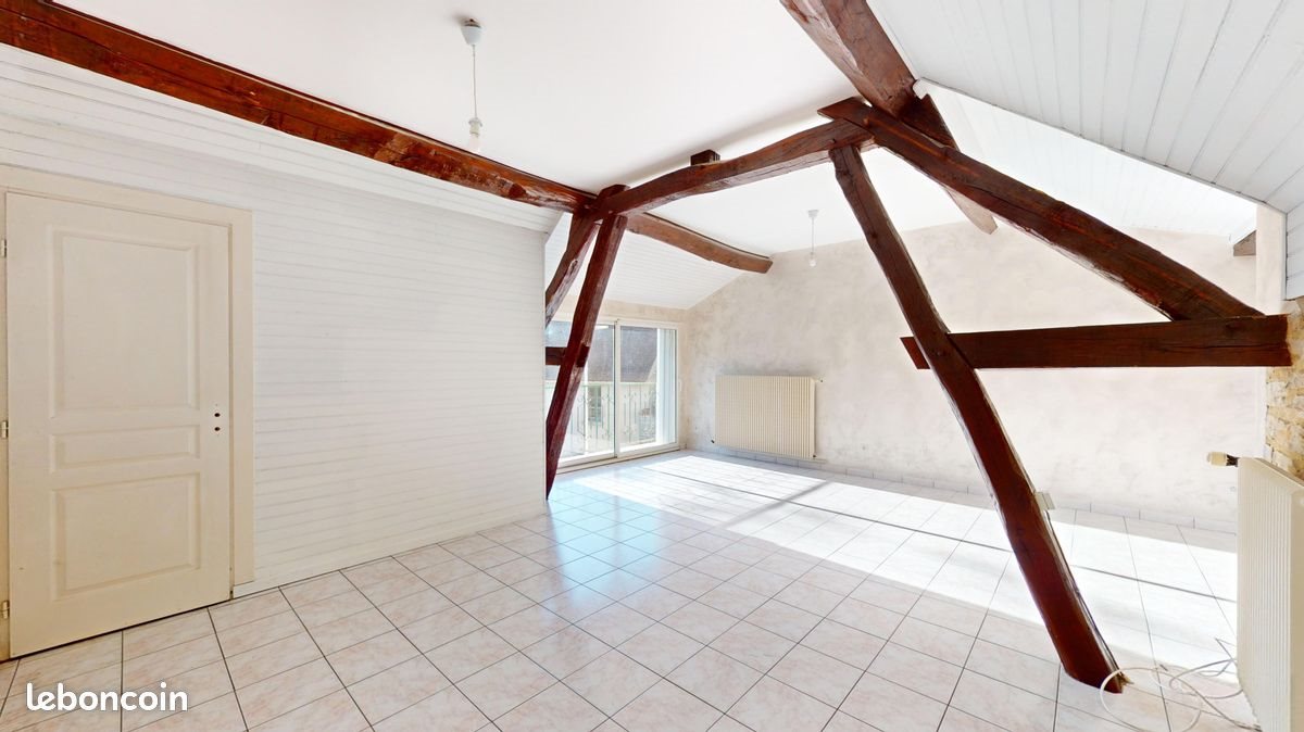 Maison à louer, 141m², Beire-le-Châtel