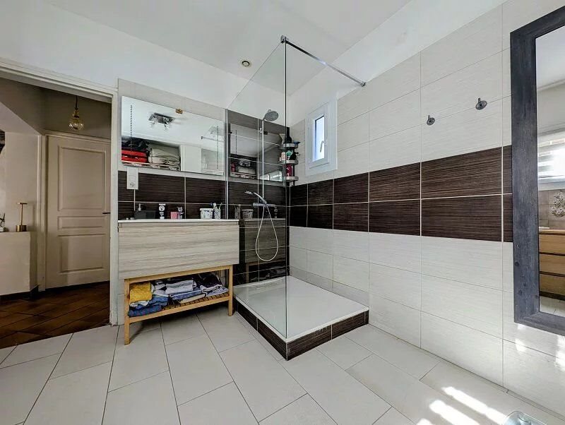 Maison à vendre, 105m², Saint-Mitre-les-Remparts