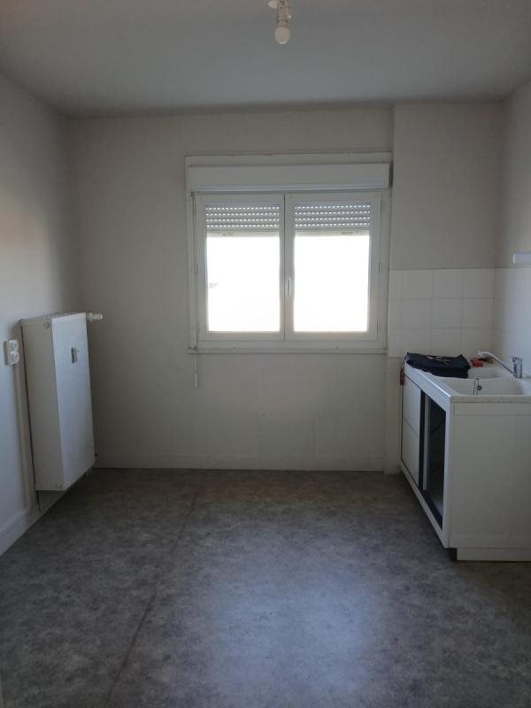 Appartement à louer, 70m², Avallon
