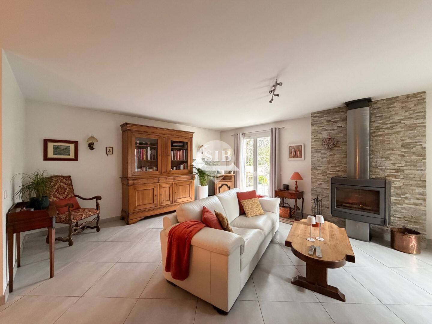 Maison à vendre, 113m², La Ville-du-Bois