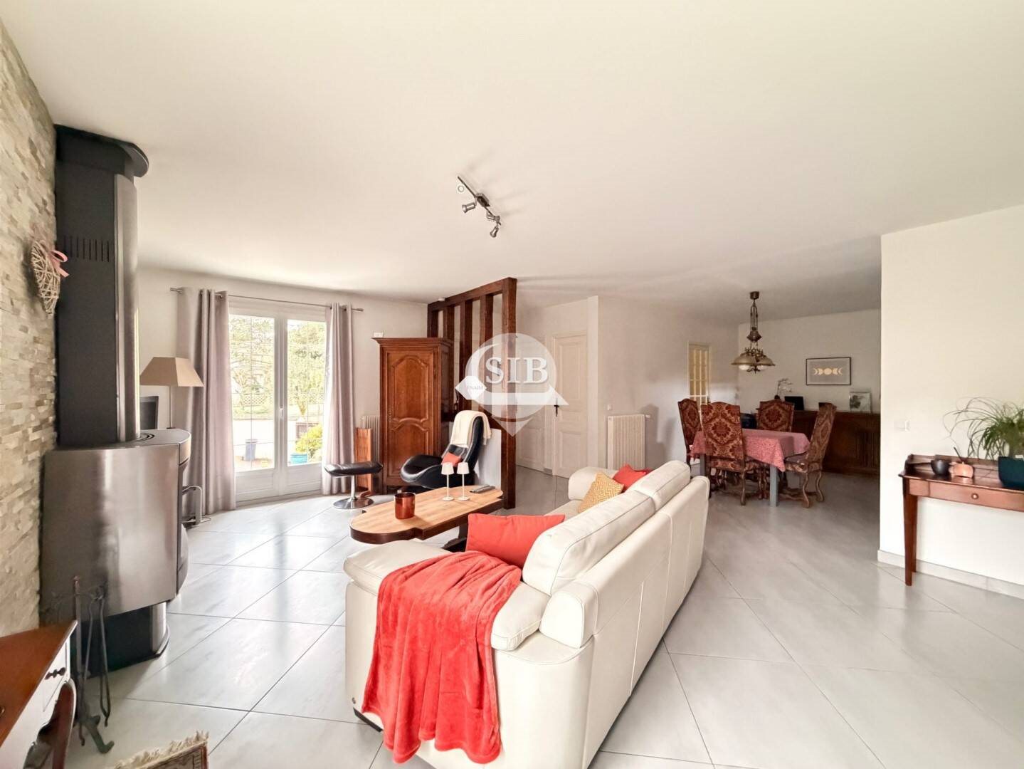 Maison à vendre, 113m², La Ville-du-Bois