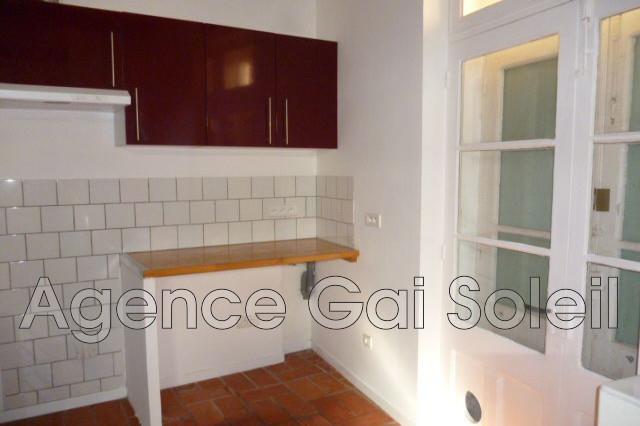 Maison à louer, 61m², Coursan