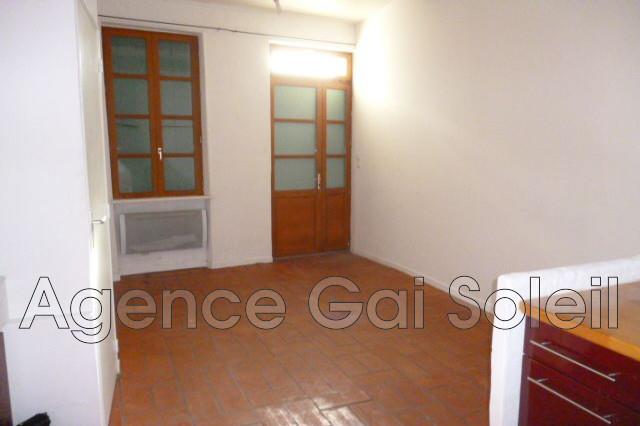 Maison à louer, 61m², Coursan