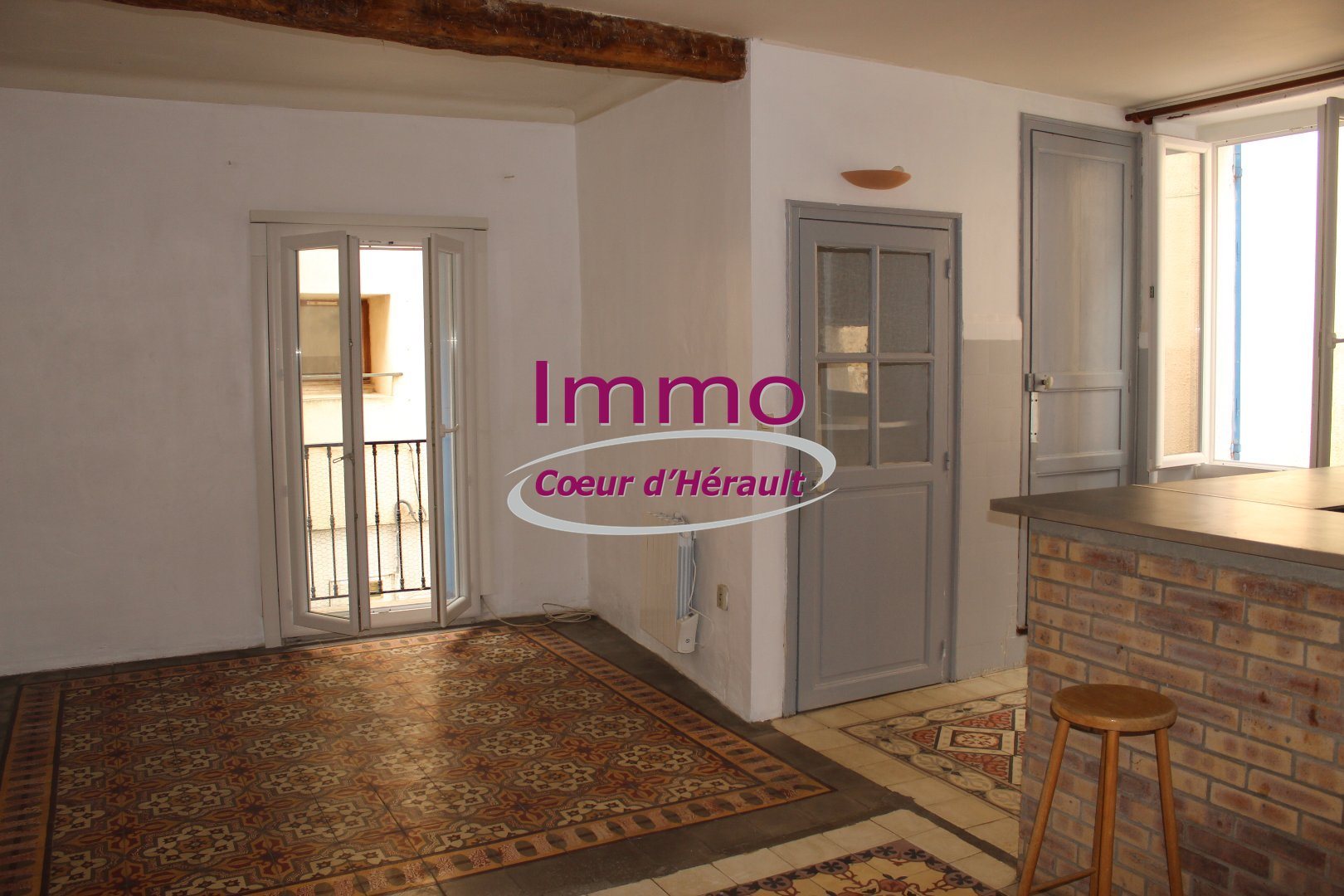 Maison à louer, 60m², Nébian