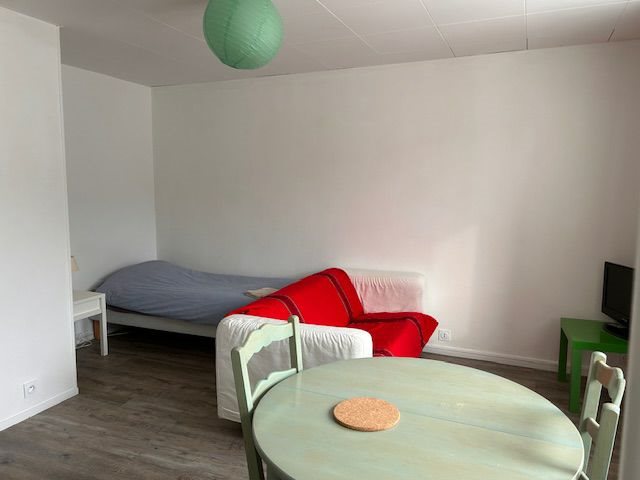 Appartement à louer, 26m², La Vespière-Friardel