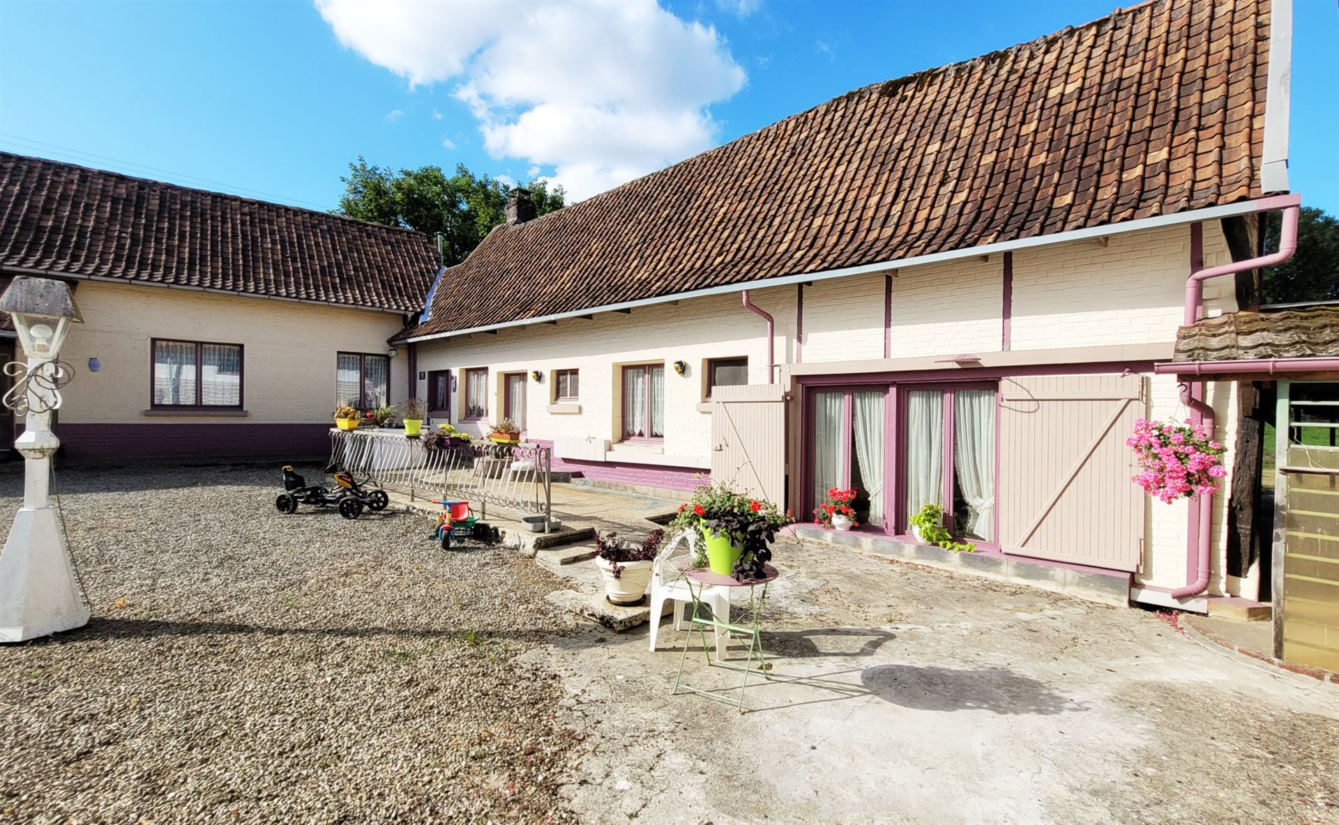 Maison à vendre, 376m², Humbert