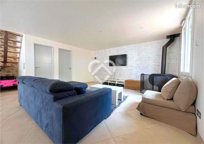 Maison à louer, 130m², Cournonsec