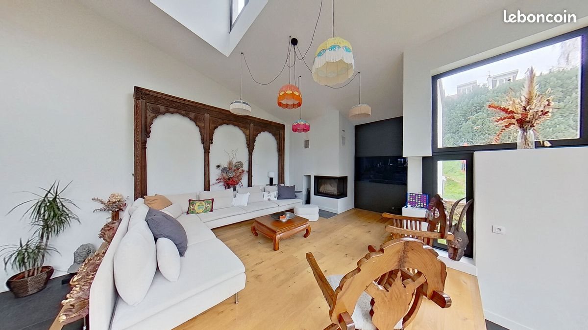 Maison à louer, 263m², Louveciennes