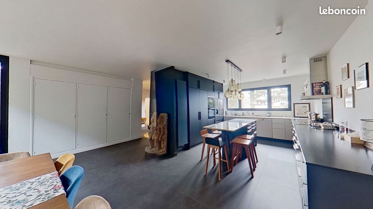 Maison à louer, 263m², Louveciennes