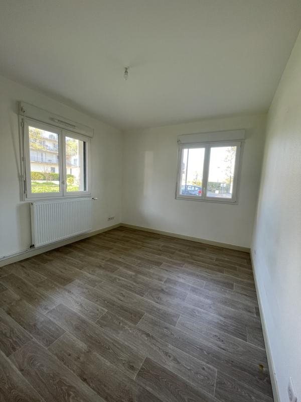 Appartement à louer, 46m², Talant