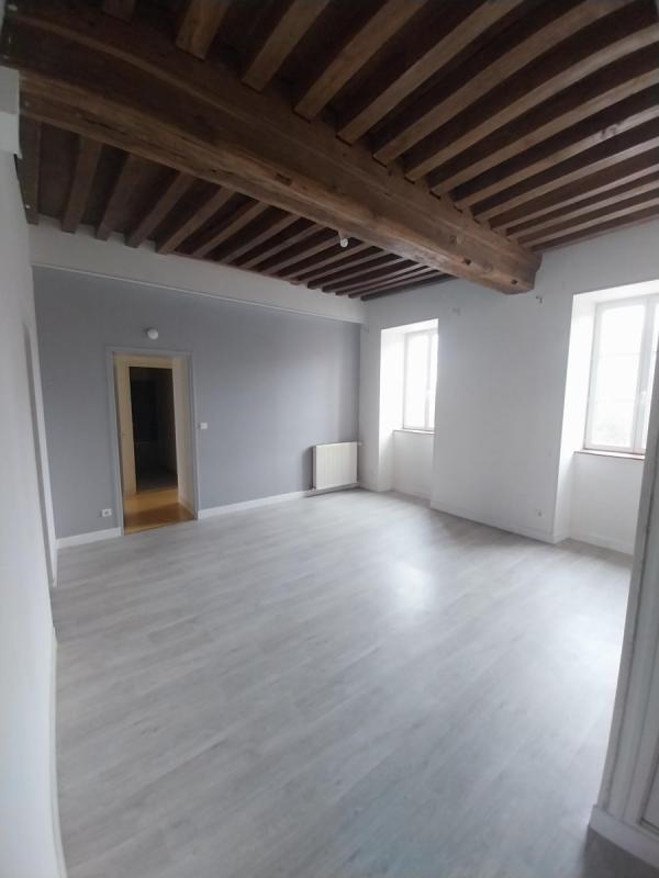 Appartement à louer, 75m², La Roche-en-Brenil