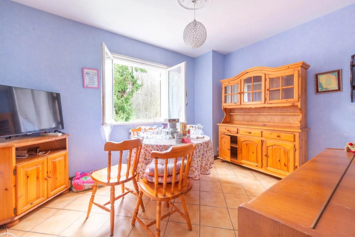 Maison à vendre, 215m², Le Mesnil-Saint-Denis