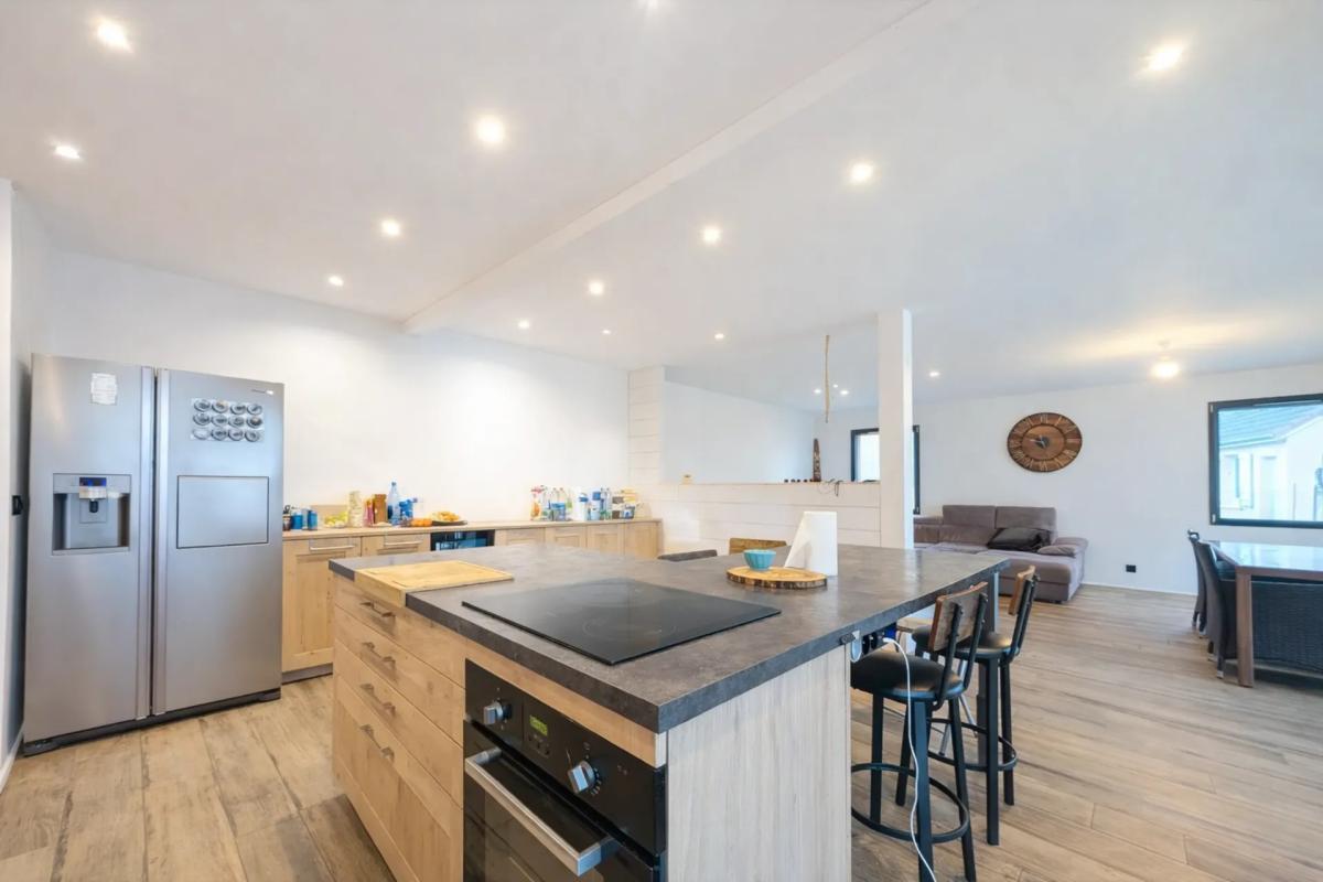 Maison à vendre, 175m², Echalas