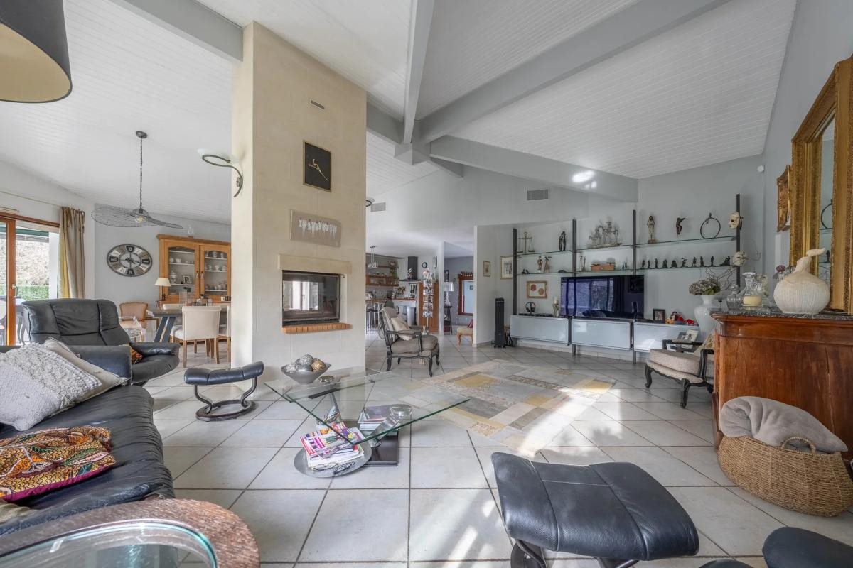 Maison à vendre, 233m², Saint-Loubès