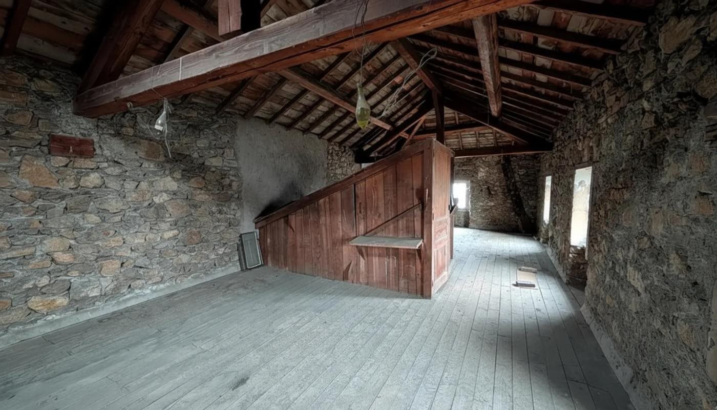 Maison à vendre, 96m², Saint-Désirat