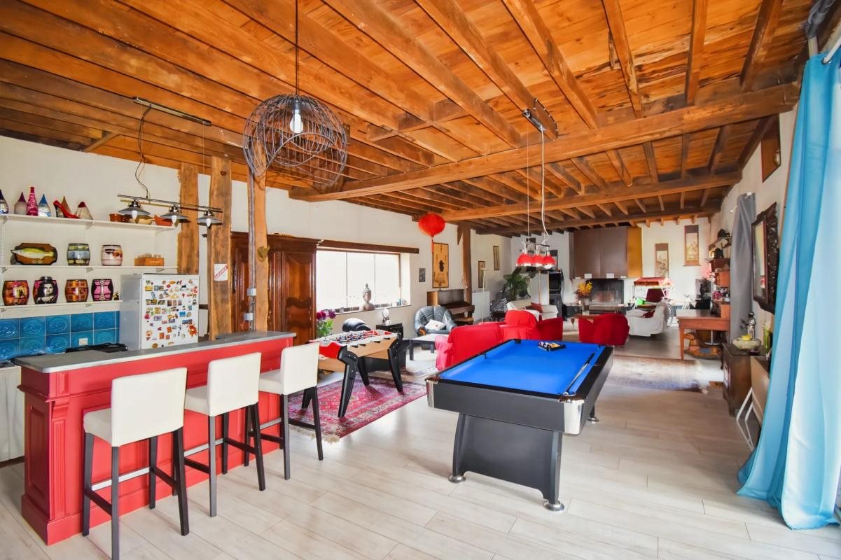 Maison à vendre, 319m², Saintigny