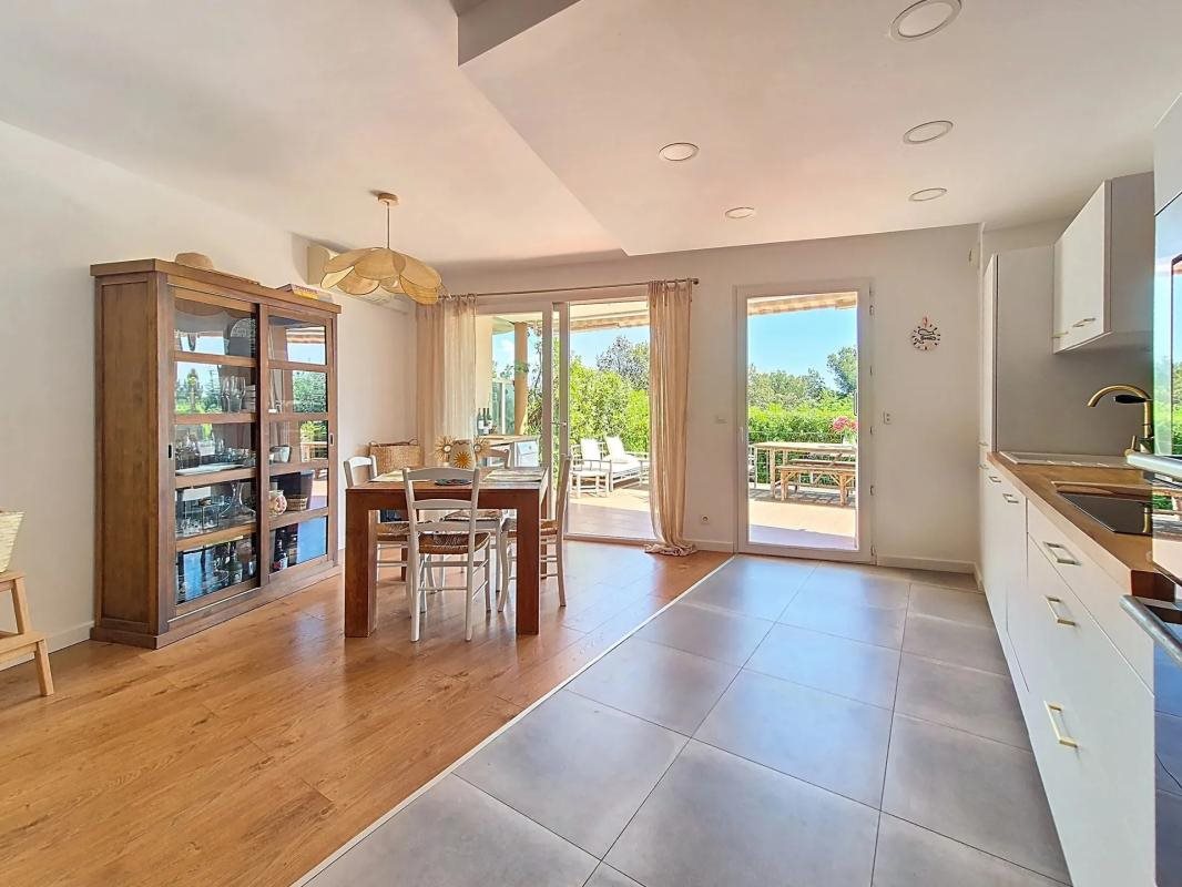 Appartement à vendre, 70m², Saint-Laurent-du-Var