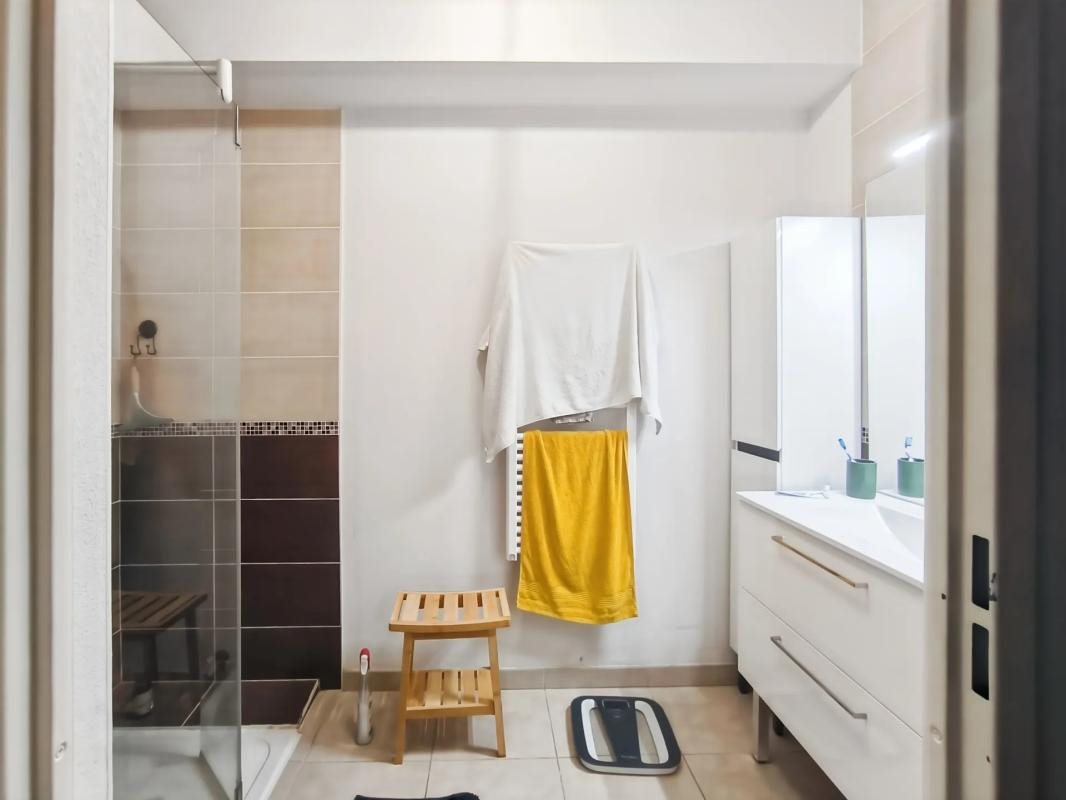 Appartement à vendre, 71m², Lons