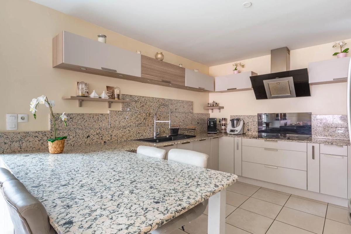 Maison à vendre, 182m², Vaulx-en-Velin