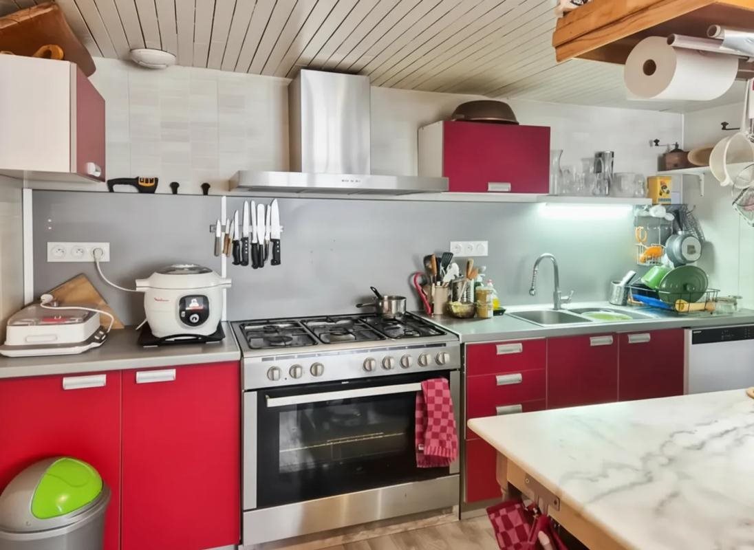 Maison à vendre, 280m², Thiolières