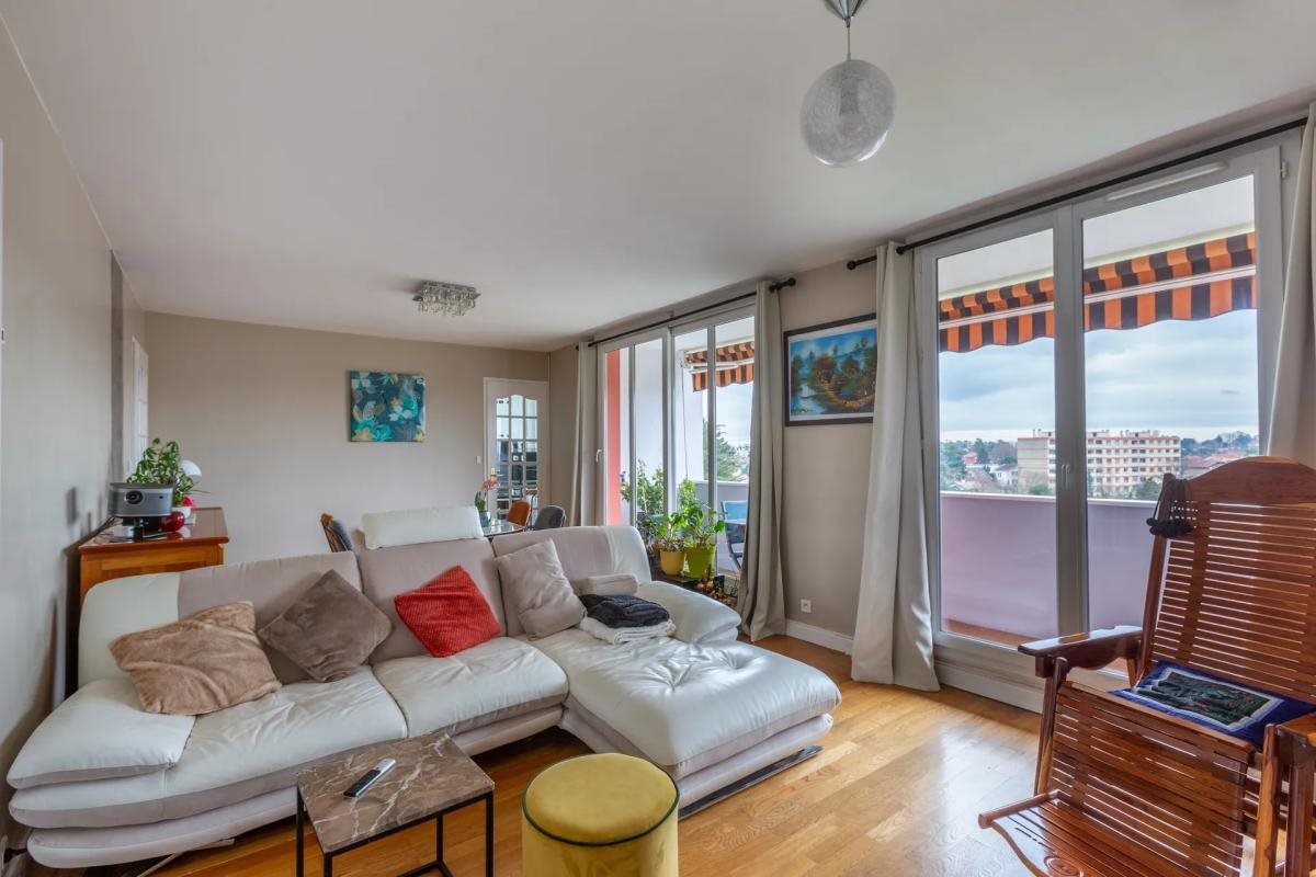 Appartement à vendre, 82m², Sainte-Foy-lès-Lyon