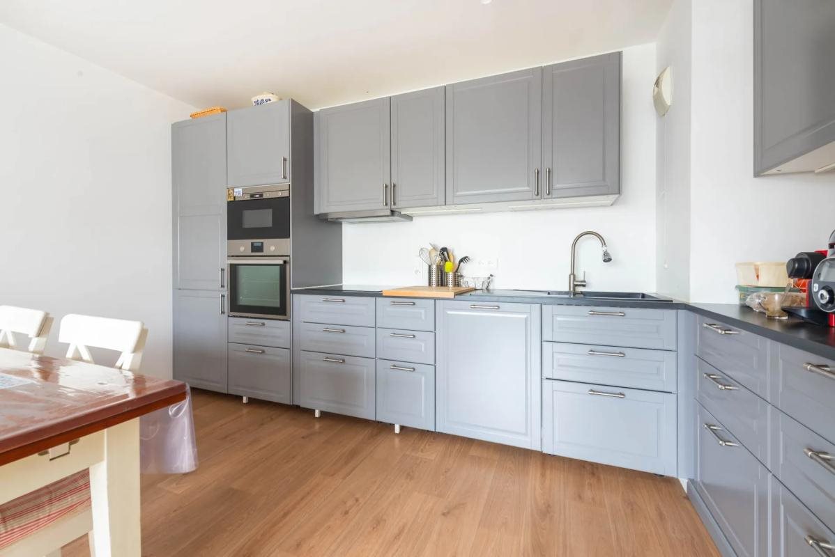 Appartement à vendre, 69m², Trappes