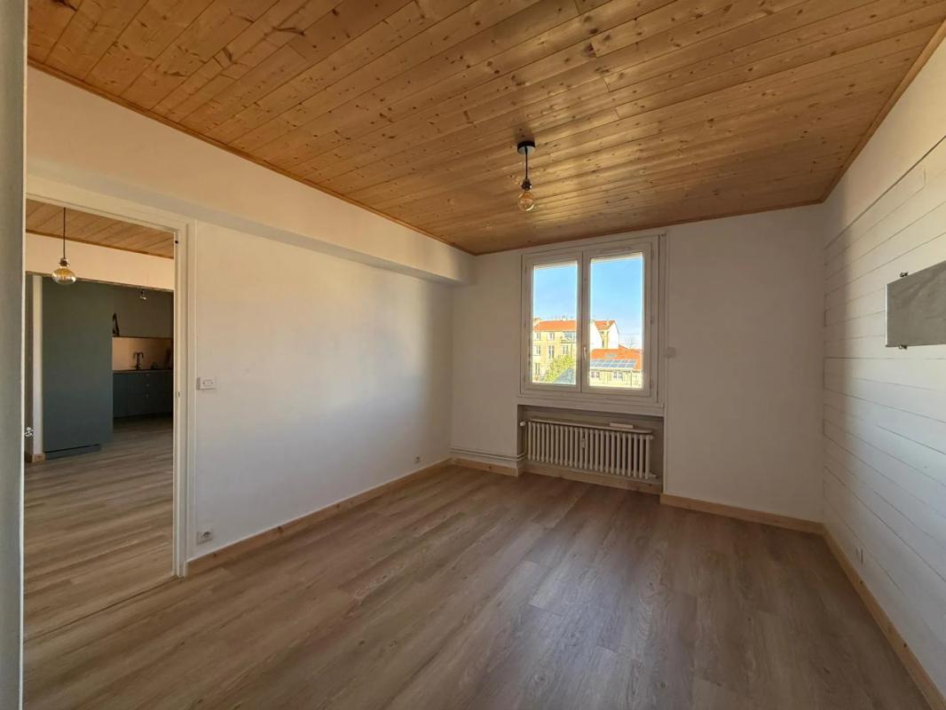 Appartement à vendre, 48m², Saint-Etienne