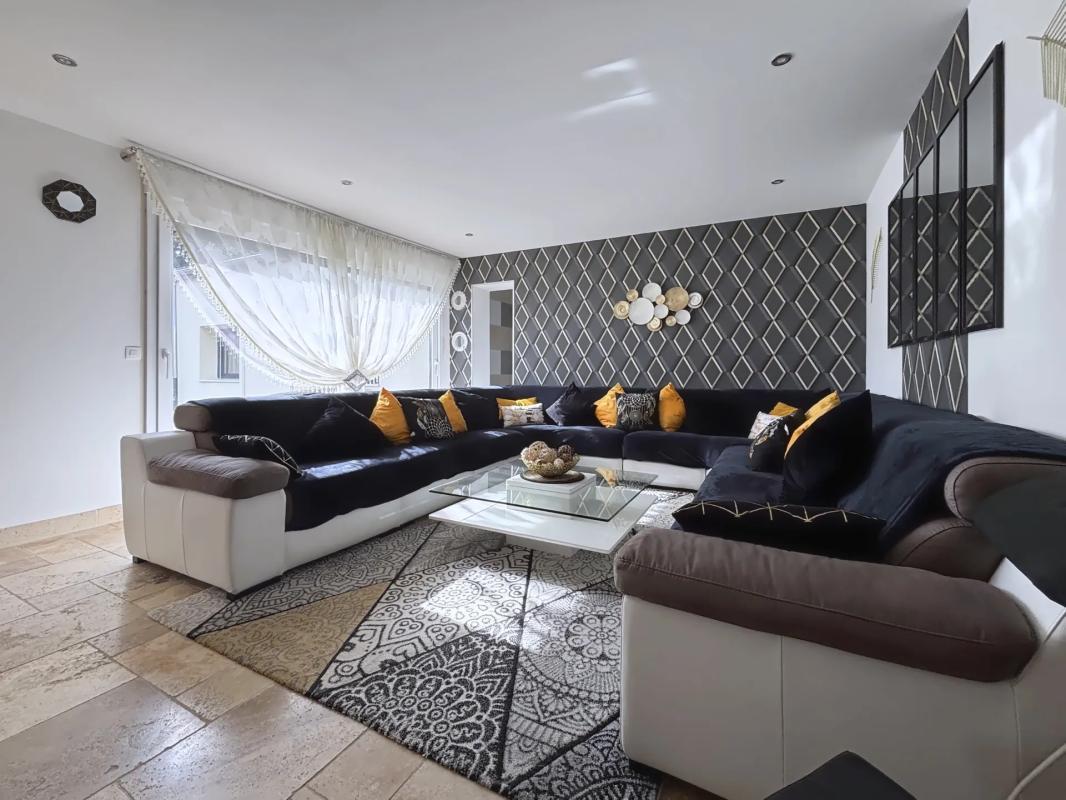 Maison à vendre, 241m², Saint-Laurent-des-Bois