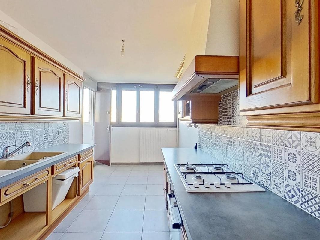 Appartement à vendre, 67m², Rillieux-la-Pape