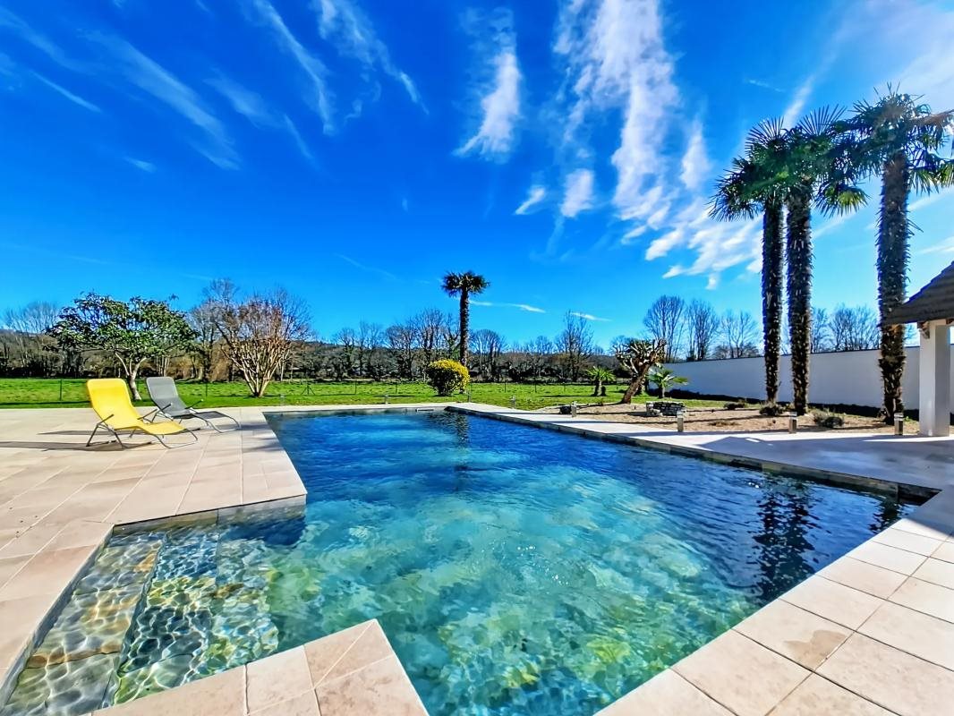 Maison à vendre, 220m², Soumoulou