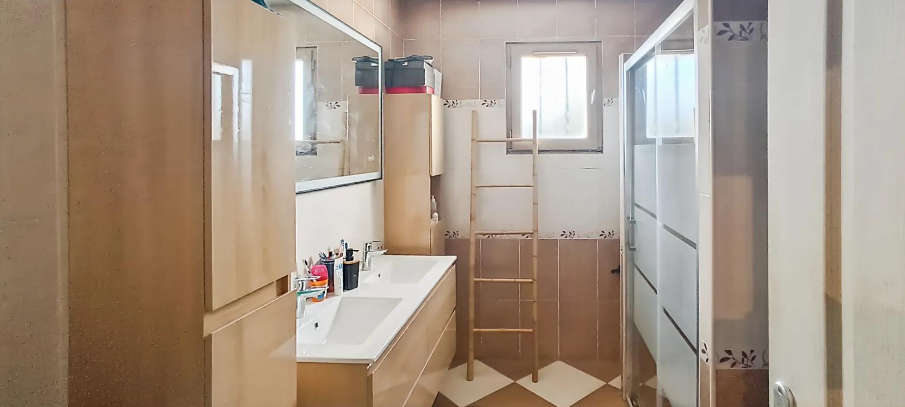 Maison à vendre, 153m², Vernantes