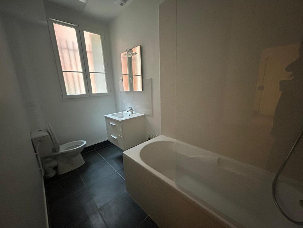 Appartement à louer, 30m², Paris 18ème