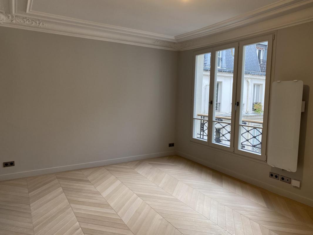 Appartement à vendre, 61m², Paris 9ème