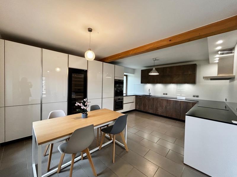 Maison à vendre, 190m², Valleiry