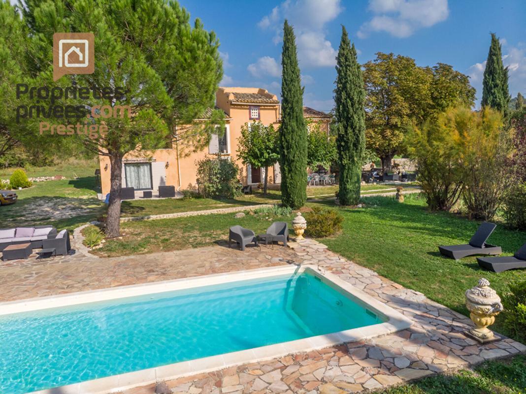 Maison à vendre, 275m², Villars