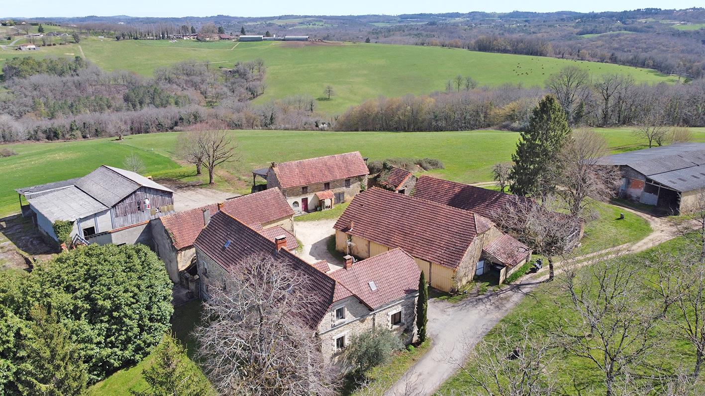Maison Tamnies 9 pièce(s) 231 m2