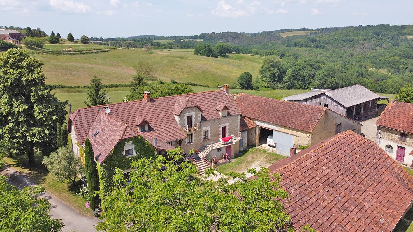 Maison Tamnies 9 pièce(s) 231 m2