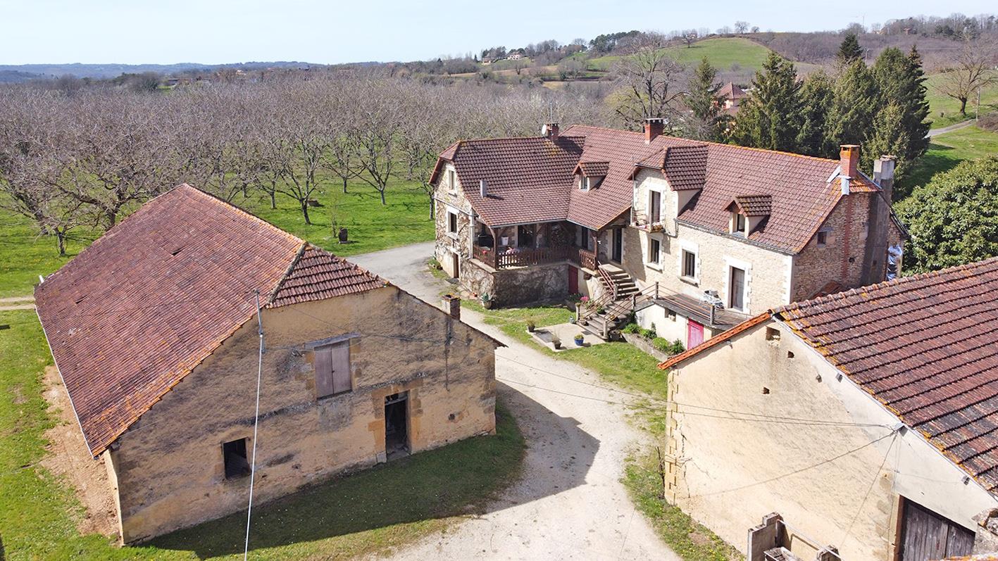Maison Tamnies 9 pièce(s) 231 m2