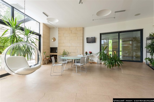 Villa T5 - 200 m² - avec jardin - Marseille 8ème - 1 250 00 euros - 418,6 m² de terrain