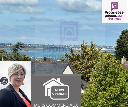 Côtes-d'armor 22 - near Dinard Walls and business assets Hotel bar with large plot of land